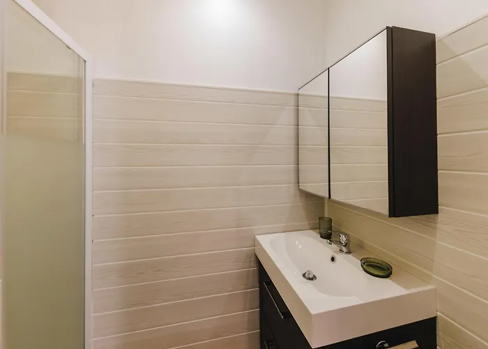 Le Telemaque 2 Pieces Mezzanine By Interhome 公寓 孔卡